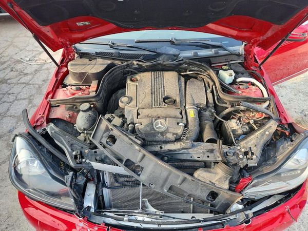 2013 MERCEDES-BENZ C C250
