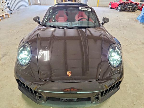 2026 PORSCHE 911