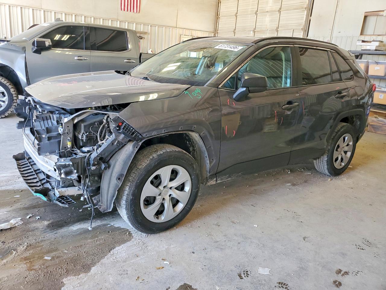 2020 TOYOTA RAV4 LE