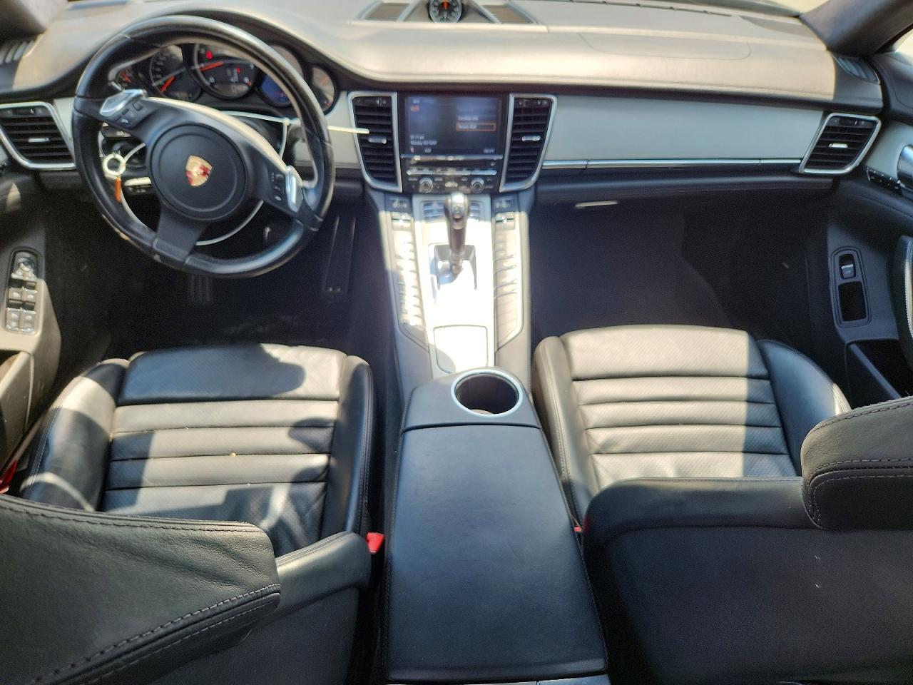 2010 PORSCHE PANAMERA