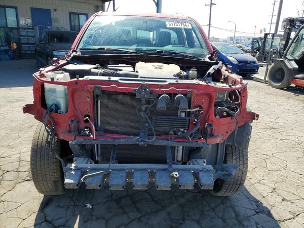 2017 TOYOTA TACOMA