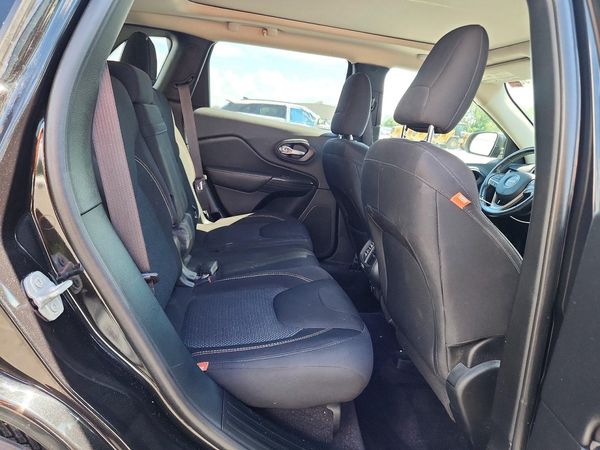 2016 JEEP CHEROKEE LATITUDE FWD