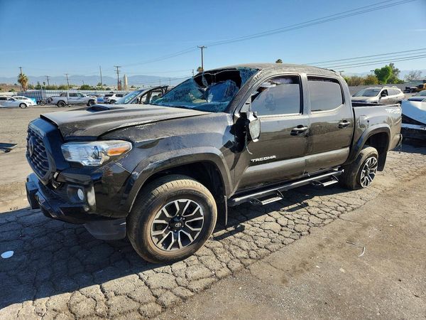 2020 TOYOTA TACOMA SR5