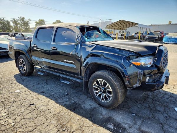 2020 TOYOTA TACOMA SR5