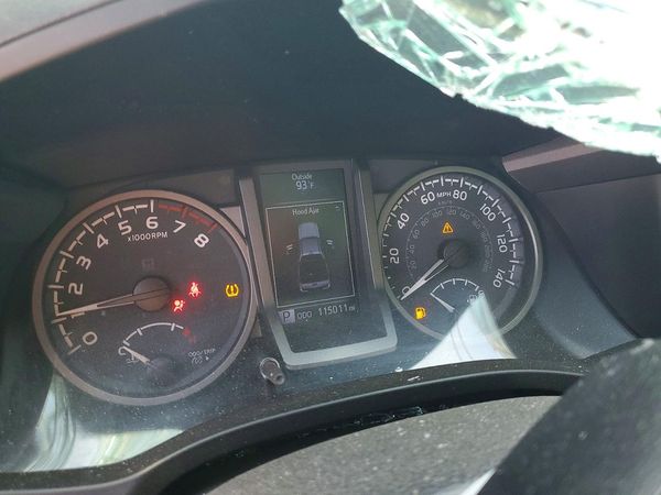 2020 TOYOTA TACOMA SR5