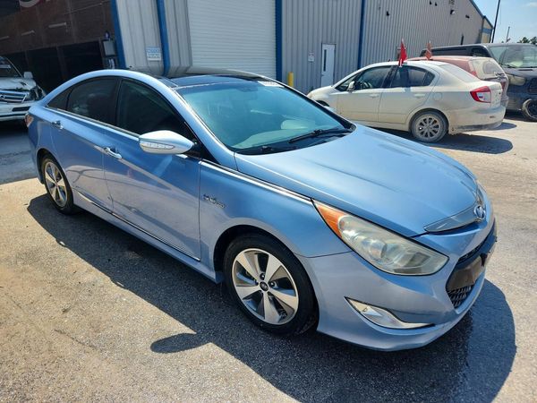 2012 HYUNDAI SONATA Middle level
