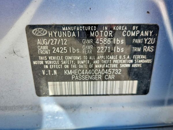 2012 HYUNDAI SONATA Middle level
