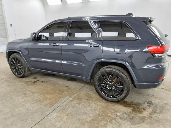 2018 JEEP GRAND CHEROKEE Laredo