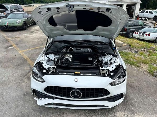 2025 MERCEDES-BENZ C AMG C43
