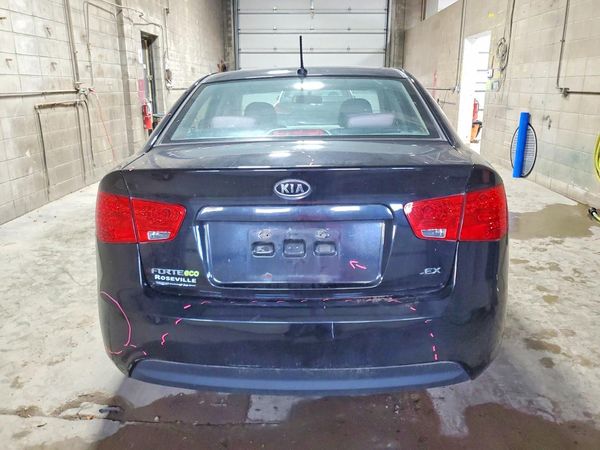 2013 KIA FORTE EX