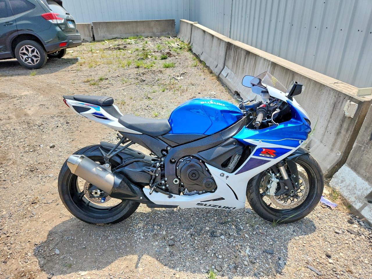 2025 SUZUKI GSXR600
