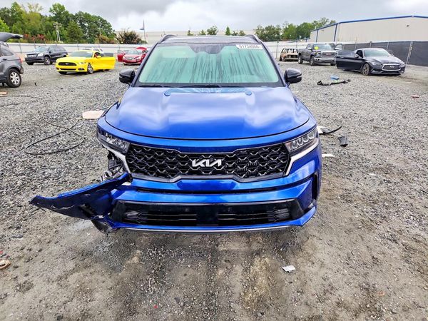2022 KIA SORENTO