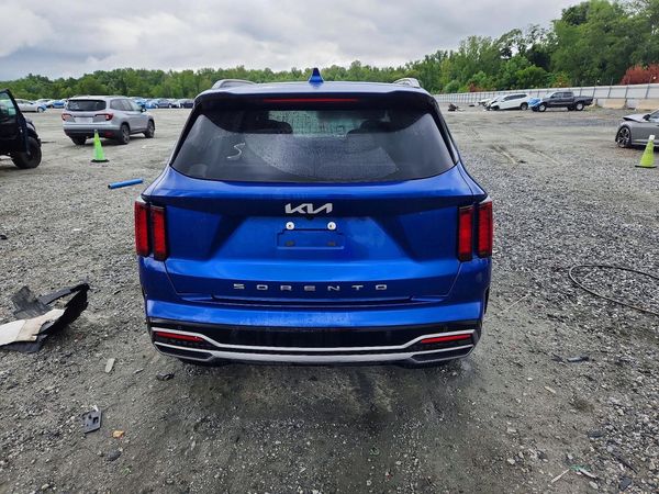 2022 KIA SORENTO