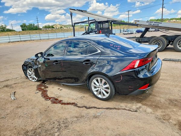 2016 LEXUS IS