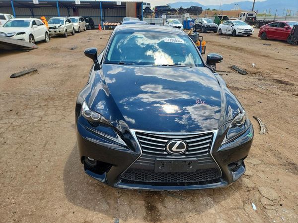 2016 LEXUS IS