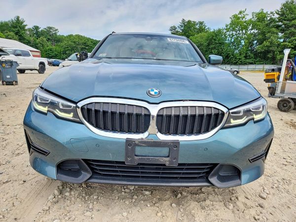 2021 BMW 330XI xDrive