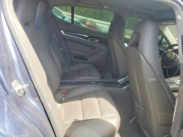 2014 PORSCHE PANAMERA Base (2WD), 4 (4WD)