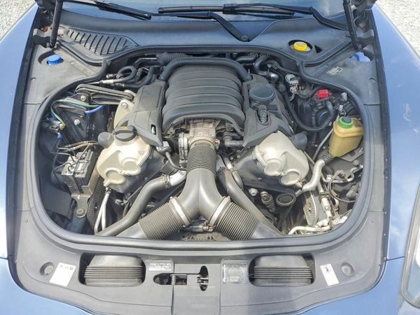 2014 PORSCHE PANAMERA Base (2WD), 4 (4WD)