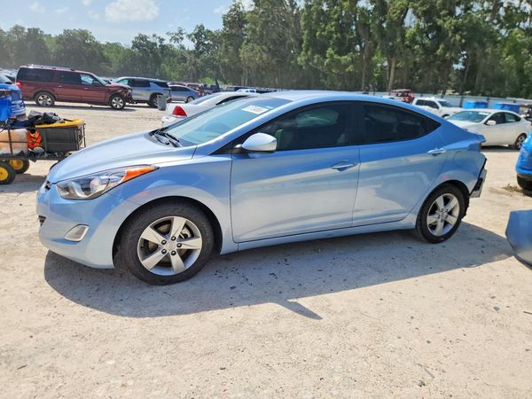 2012 HYUNDAI ELANTRA