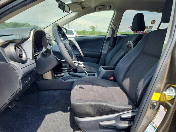 2015 TOYOTA RAV4 LE (X Grade)