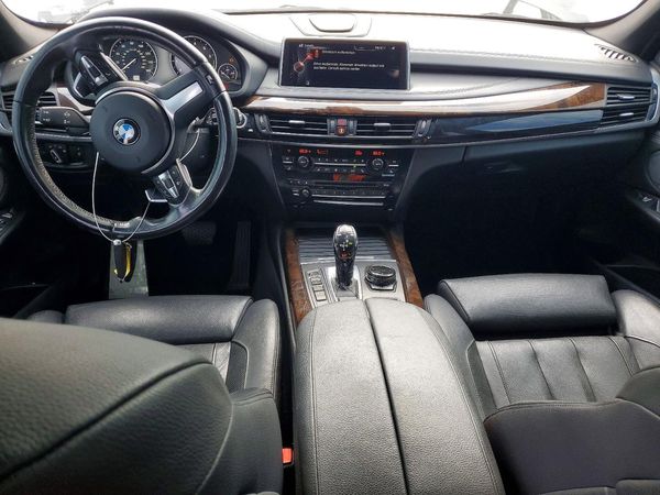 2015 BMW X5 xDrive50i