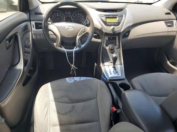 2013 HYUNDAI ELANTRA