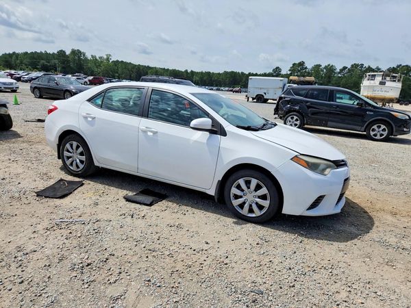 2016 TOYOTA COROLLA