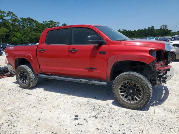2020 TOYOTA TUNDRA SR5 Grade
