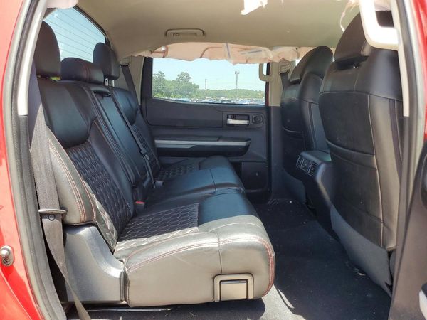 2020 TOYOTA TUNDRA SR5 Grade