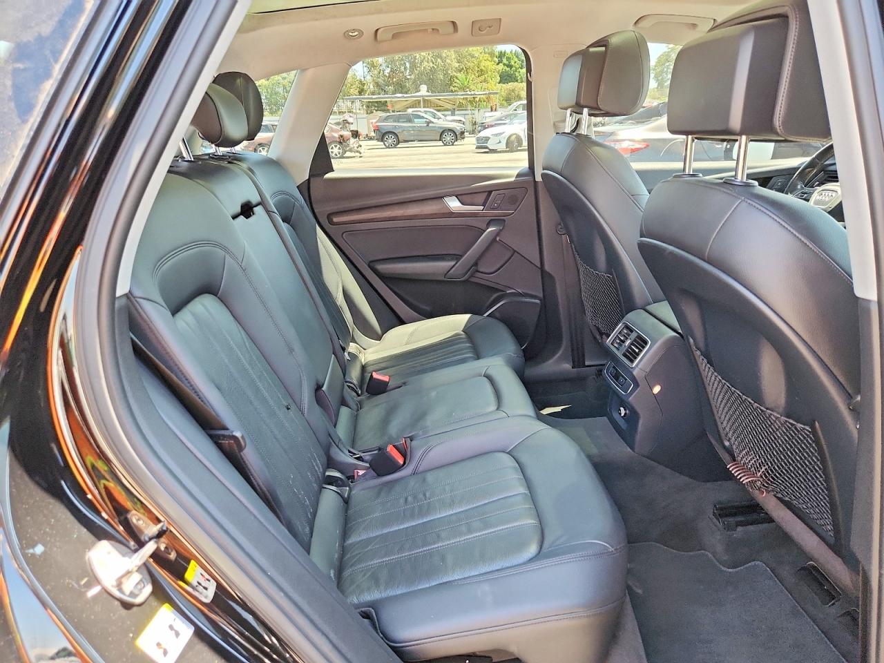 2018 AUDI Q5 quattro Premium Plus