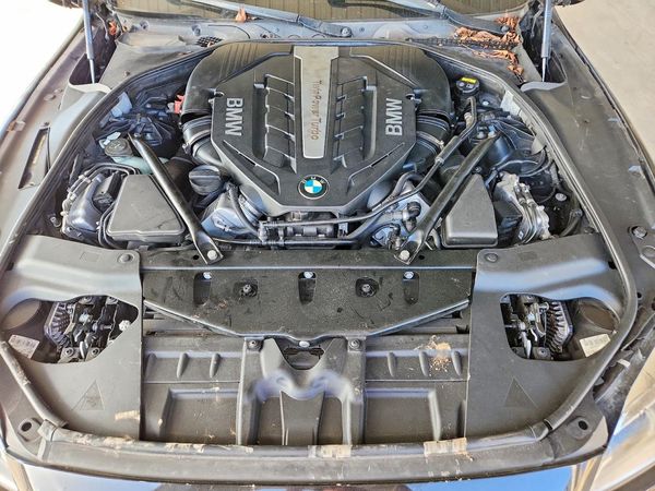 2017 BMW 6 SERIES GC — Engine bay