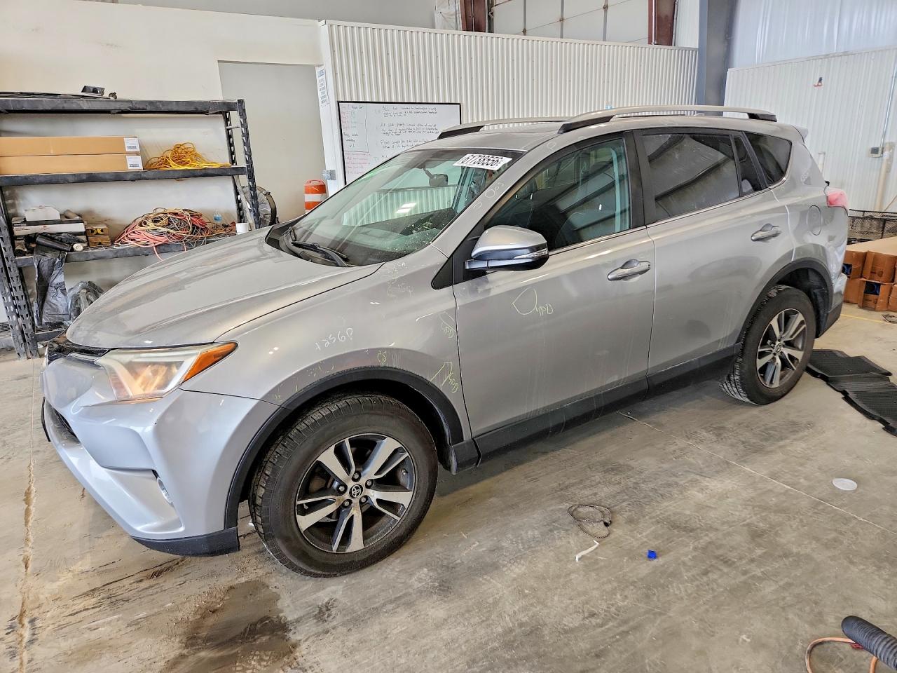 2016 TOYOTA RAV4 XLE (M Grade)