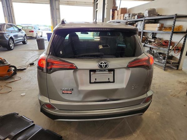 2016 TOYOTA RAV4 XLE (M Grade)