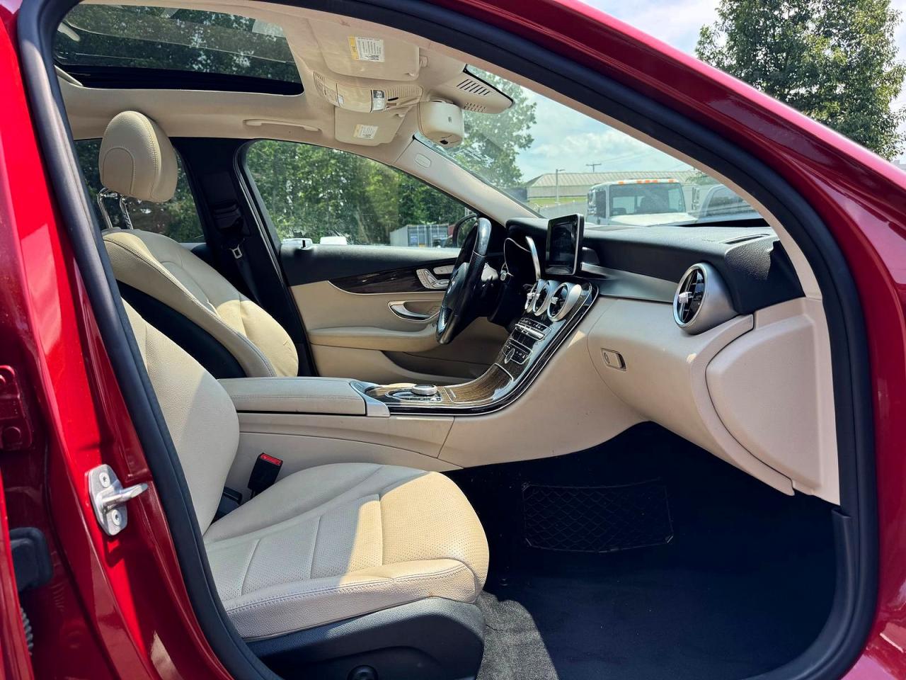 2017 MERCEDES-BENZ C C300-4M