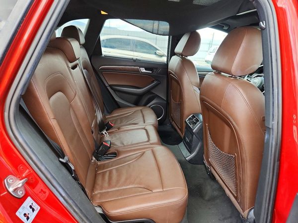 2015 AUDI Q5