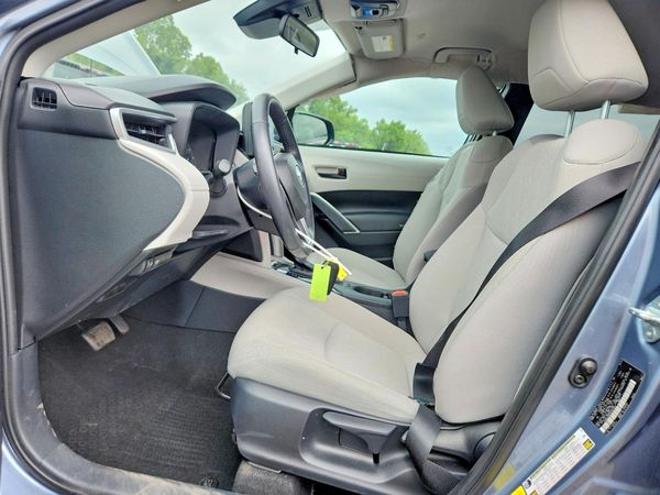 2024 TOYOTA COROLLA CROSS LE — DENT