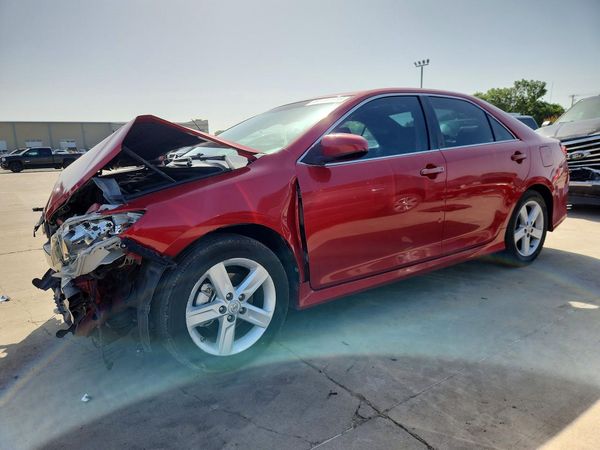 2012 TOYOTA CAMRY