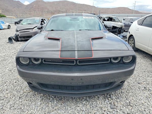 2016 DODGE CHALLENGER SXT