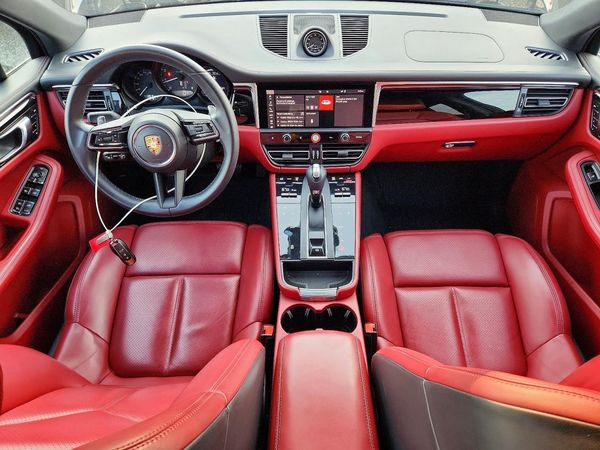 2023 PORSCHE MACAN Macan / Macan T