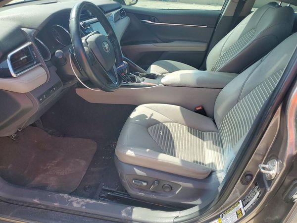 2018 TOYOTA CAMRY