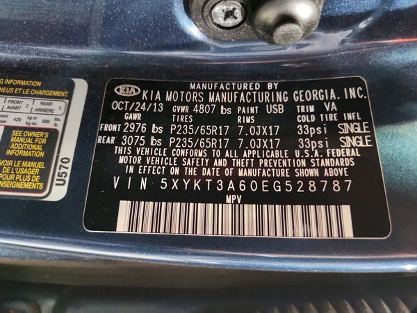 2014 KIA SORENTO Base/ LX