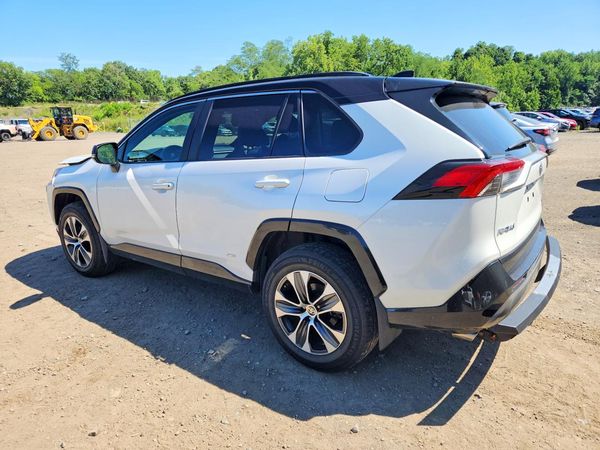 2023 TOYOTA RAV4 XSE