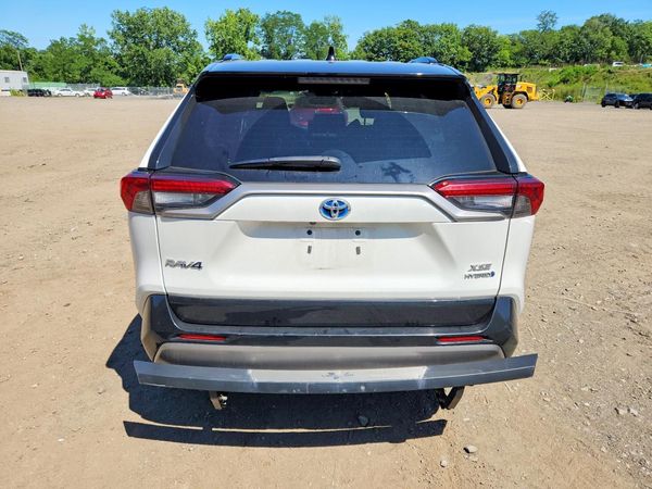 2023 TOYOTA RAV4 XSE