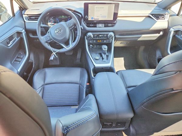 2023 TOYOTA RAV4 XSE