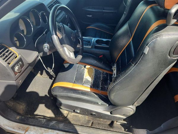 2013 DODGE CHALLENGER Base