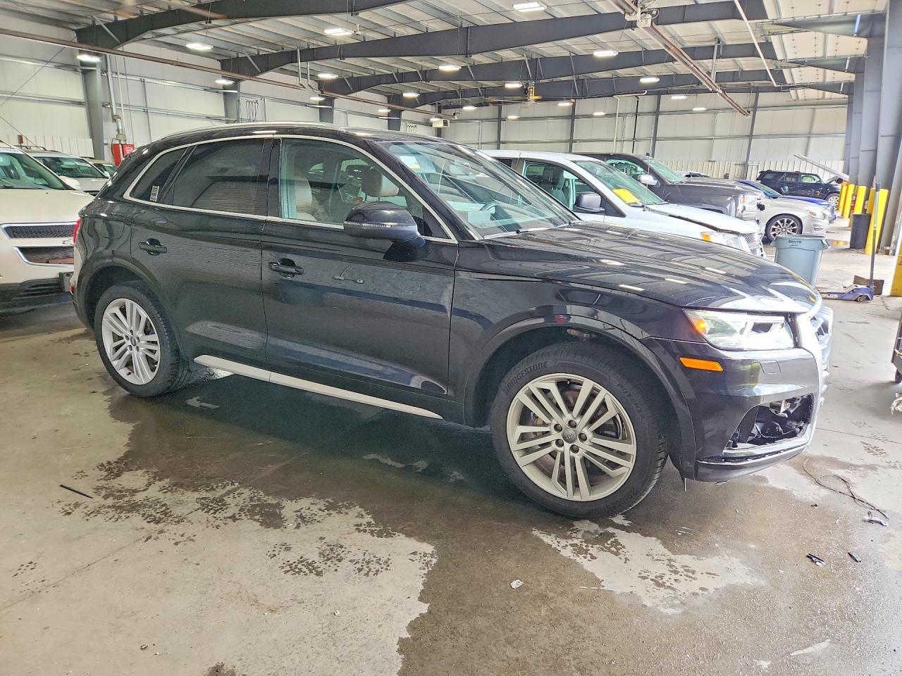 2020 AUDI Q5 quattro Premium Plus