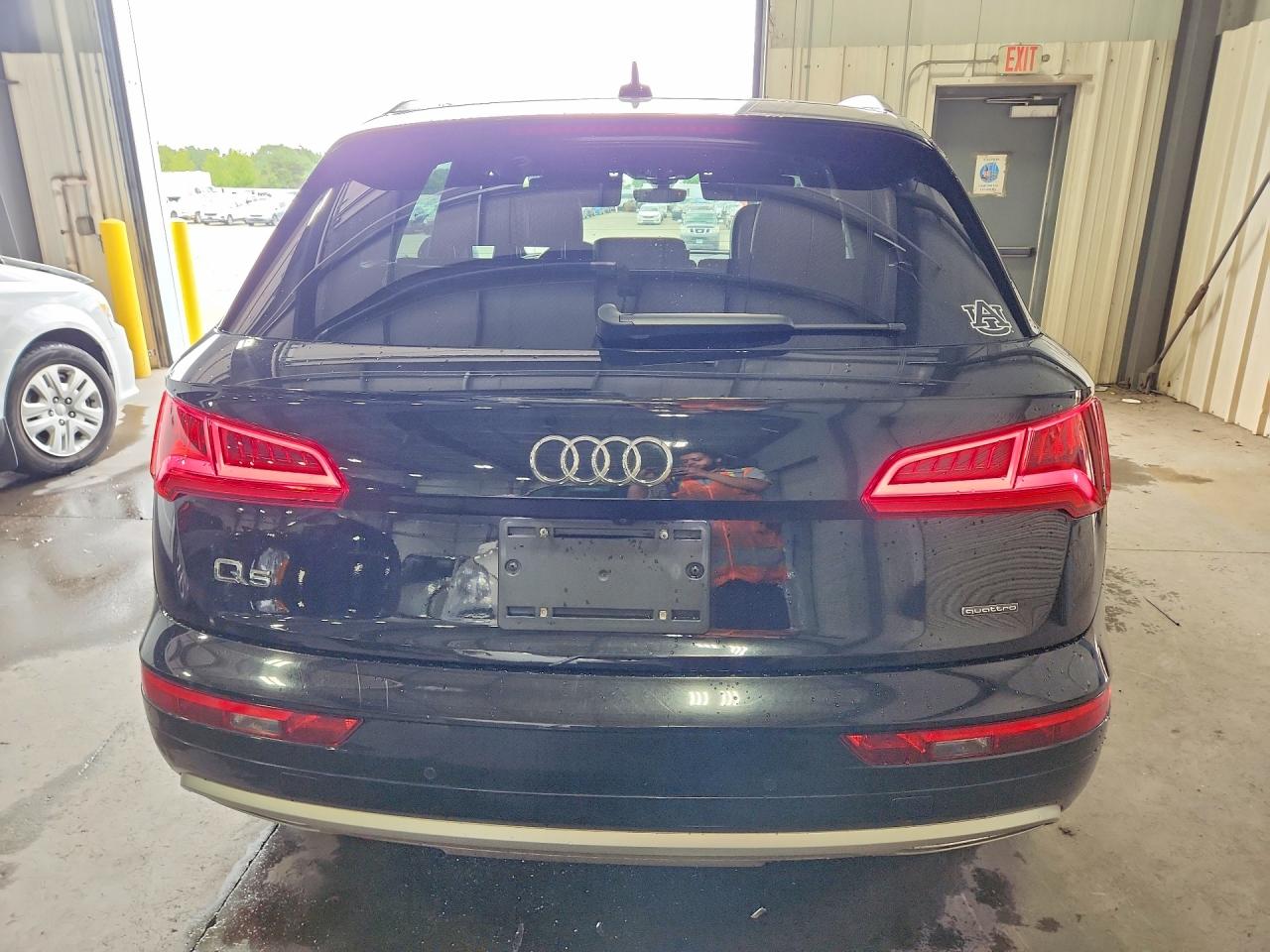 2020 AUDI Q5 quattro Premium Plus