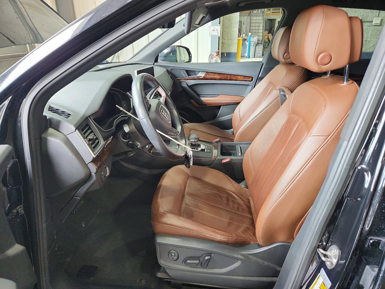 2020 AUDI Q5 quattro Premium Plus