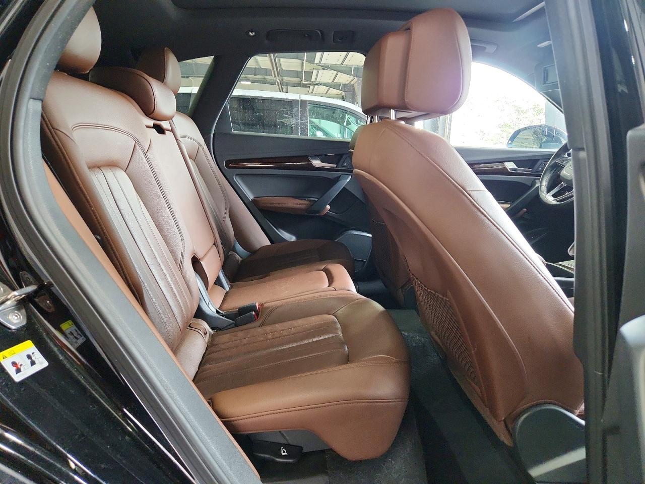 2020 AUDI Q5 quattro Premium Plus