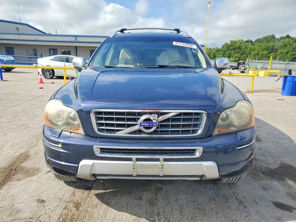 2013 VOLVO XC90